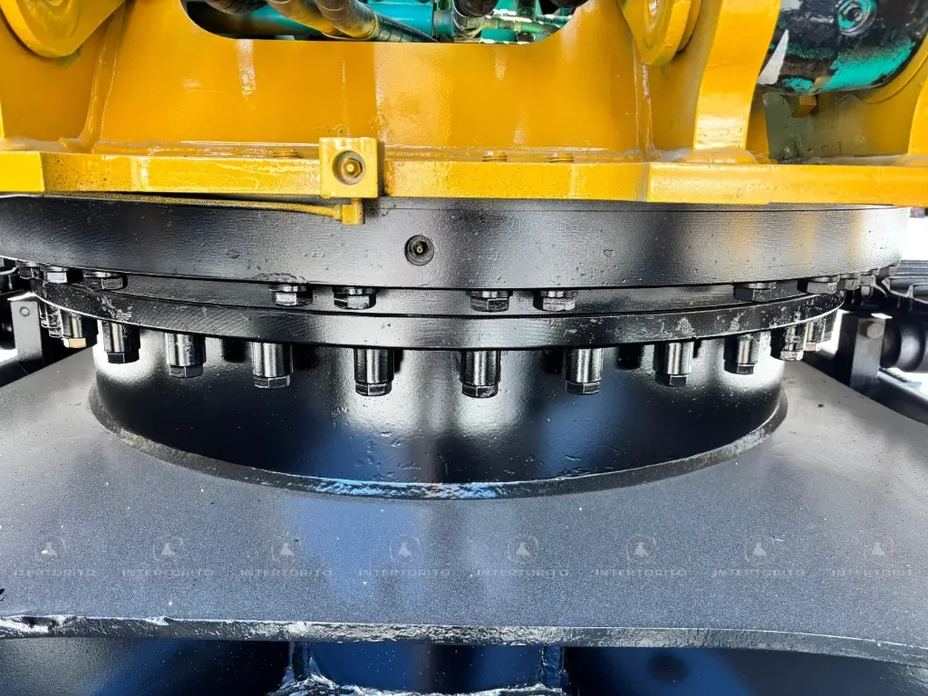 CAT 320D 7905 (10)_8_11zon.webp