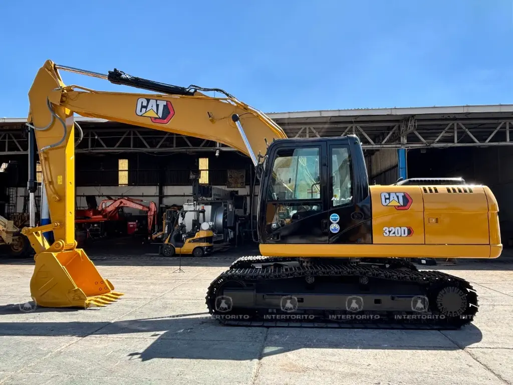 CAT 320D 7905 (6)_4_11zon.webp
