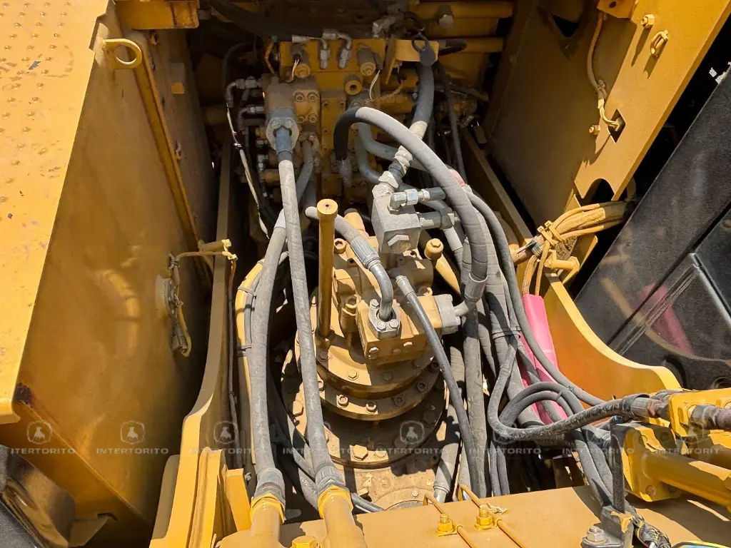 CAT 320E 2835 (15).webp