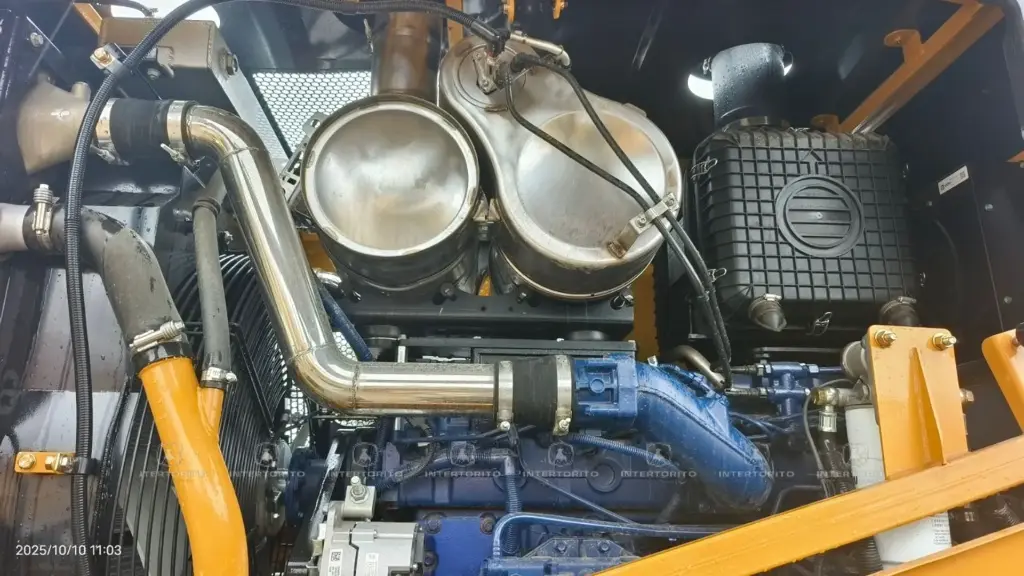 SEM 655F 1553 (16)_11_11zon.webp