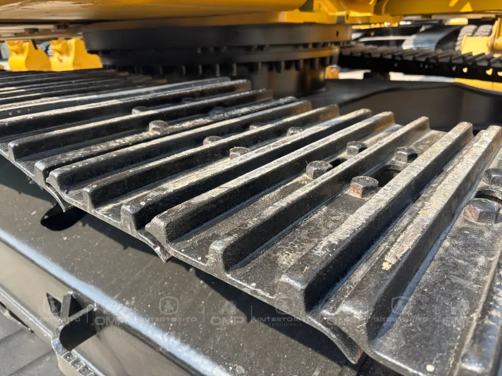 CAT 320E 0255 (10).webp