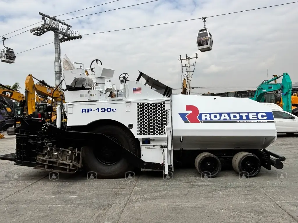 Pavimentadora ROADTEC RP190E | Intertorito