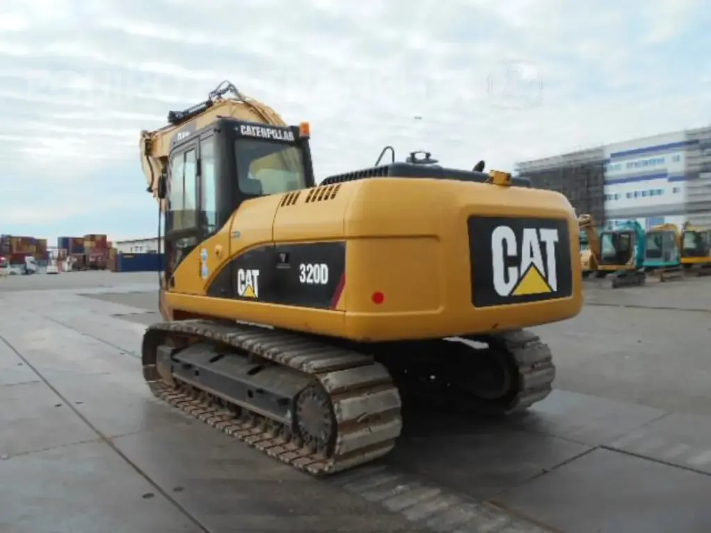 CAT 320D 7918 (1)_12_11zon.webp