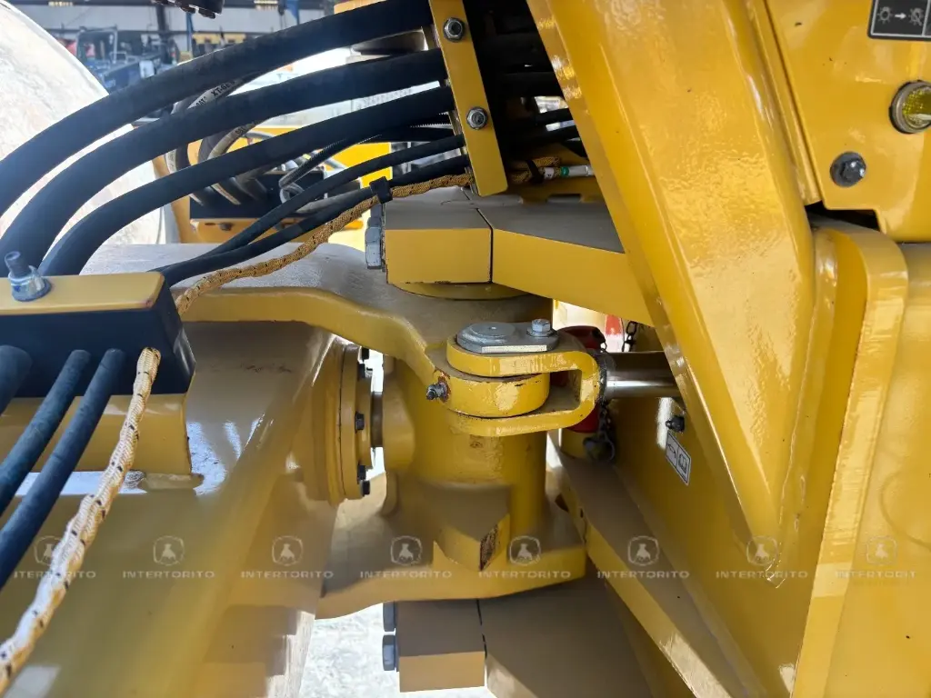 CAT SC54B 0240 (19).webp