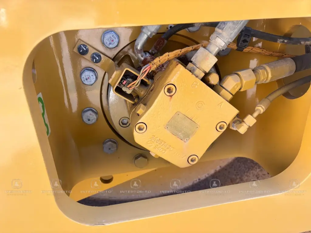 CAT SC54B 0240 (20).webp