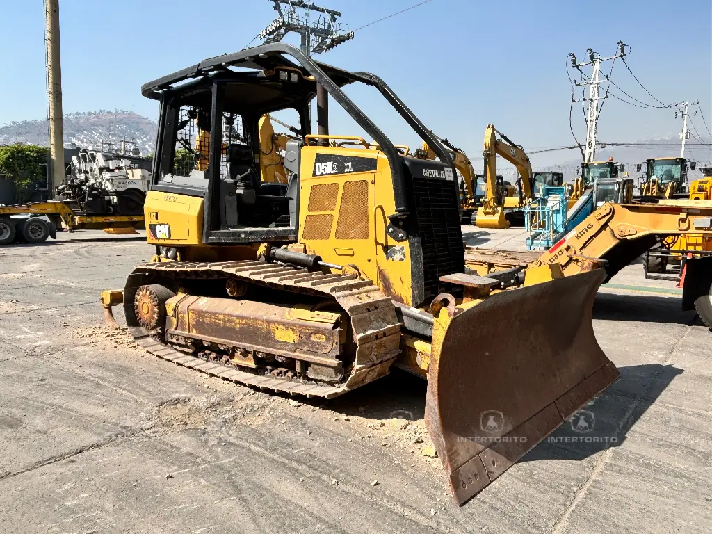 CAT D5K  0781 (1)_4_11zon.webp