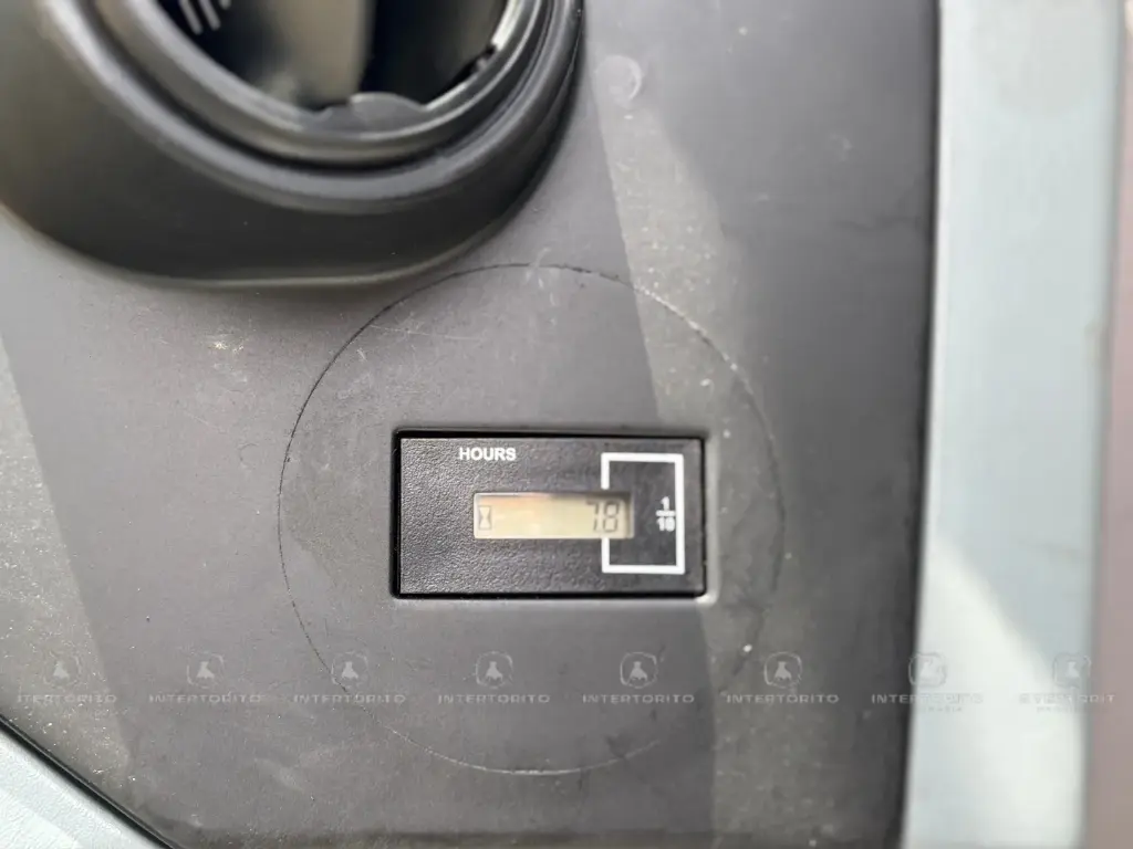 HYUNDAI R245 (22)_10_11zon.webp