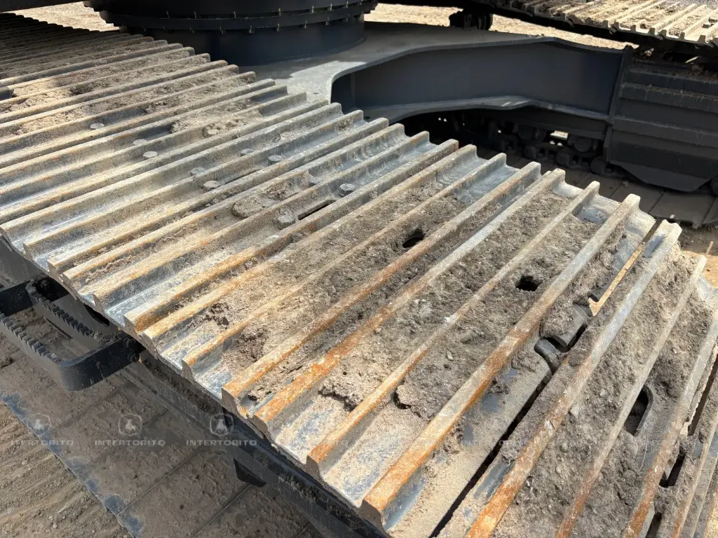 Excavadora HYUNDAI R245 LR | Intertorito