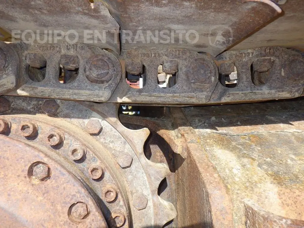 CAT 320E 2105 (14)_10_11zon.webp