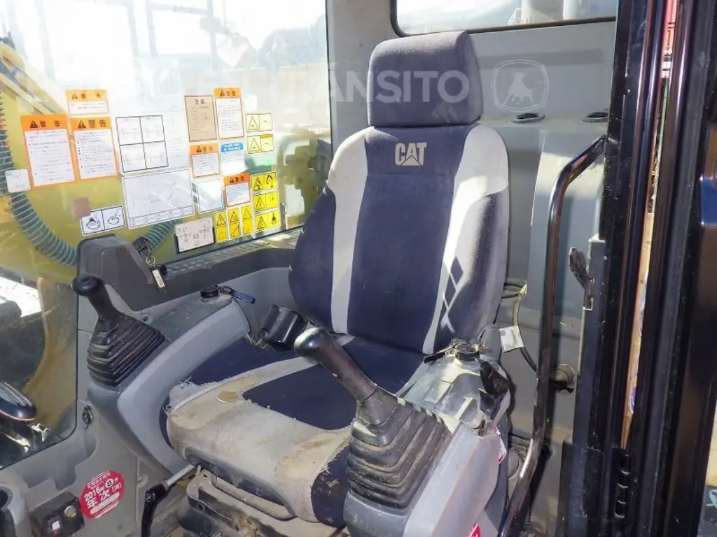 CAT 320E 2105 (18)_14_11zon.webp