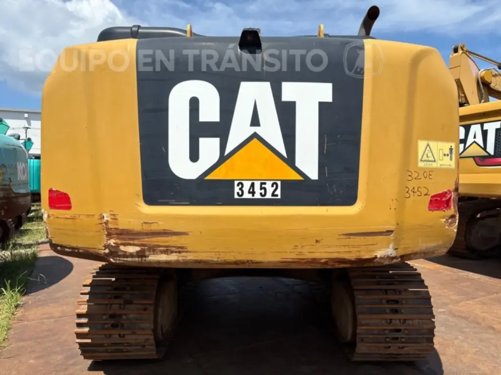 CAT 320E 3452 (7)_4_11zon.webp