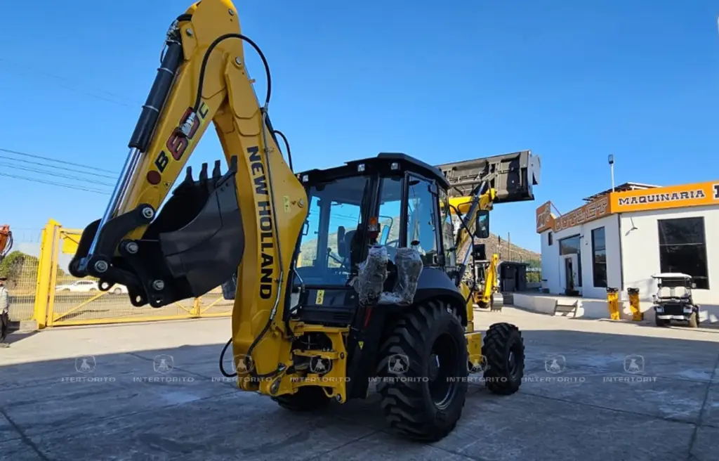 NH B80C CABINA +KIT (15)_15_11zon.webp