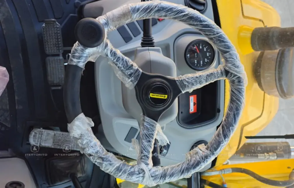 NH B80C CABINA +KIT (5)_5_11zon.webp