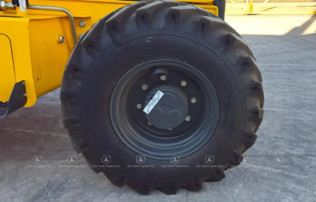 NH B80C CABINA +KIT (13)_13_11zon.webp