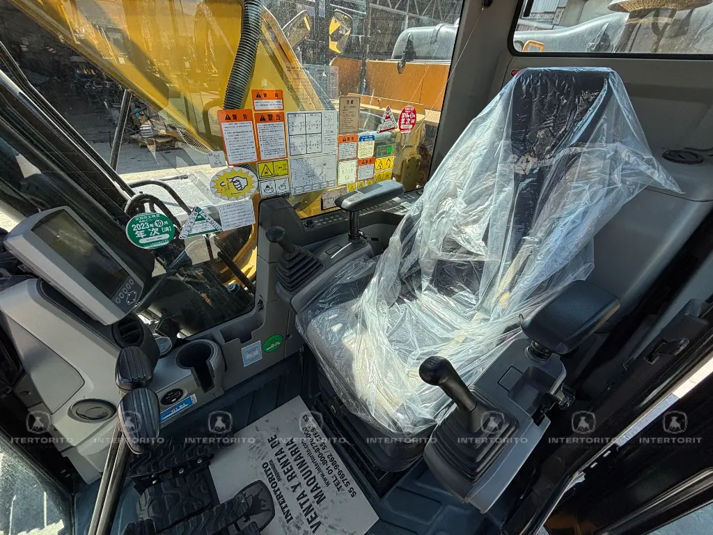 CAT 320E 1737 (16).webp