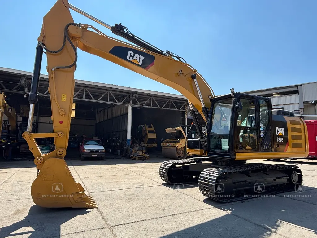 CAT 320E 1737 (7).webp