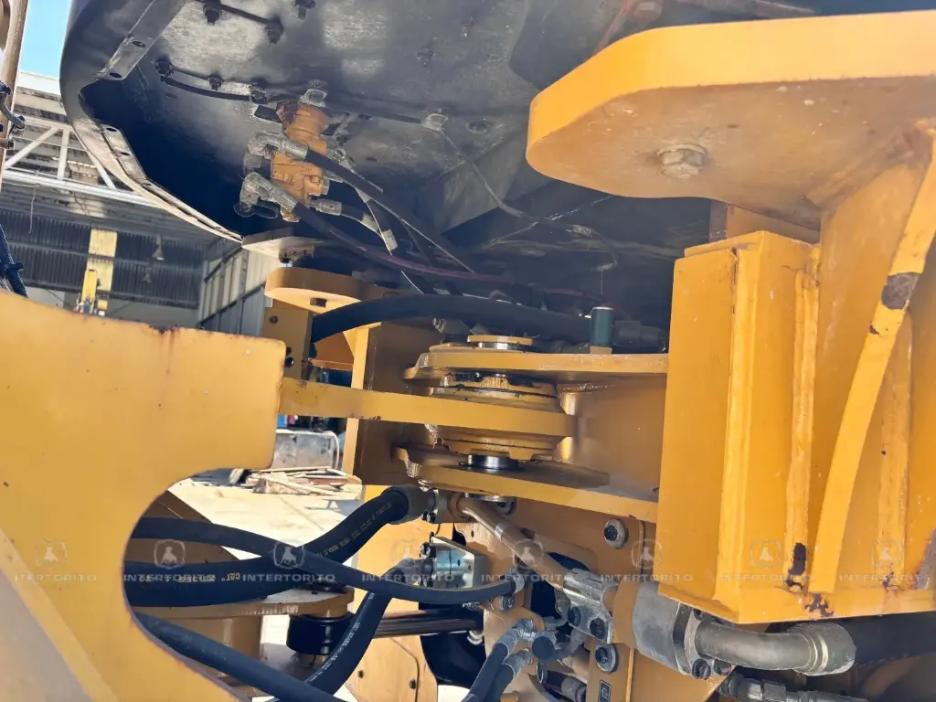 CAT 966K 1736 (16)_11_11zon.webp