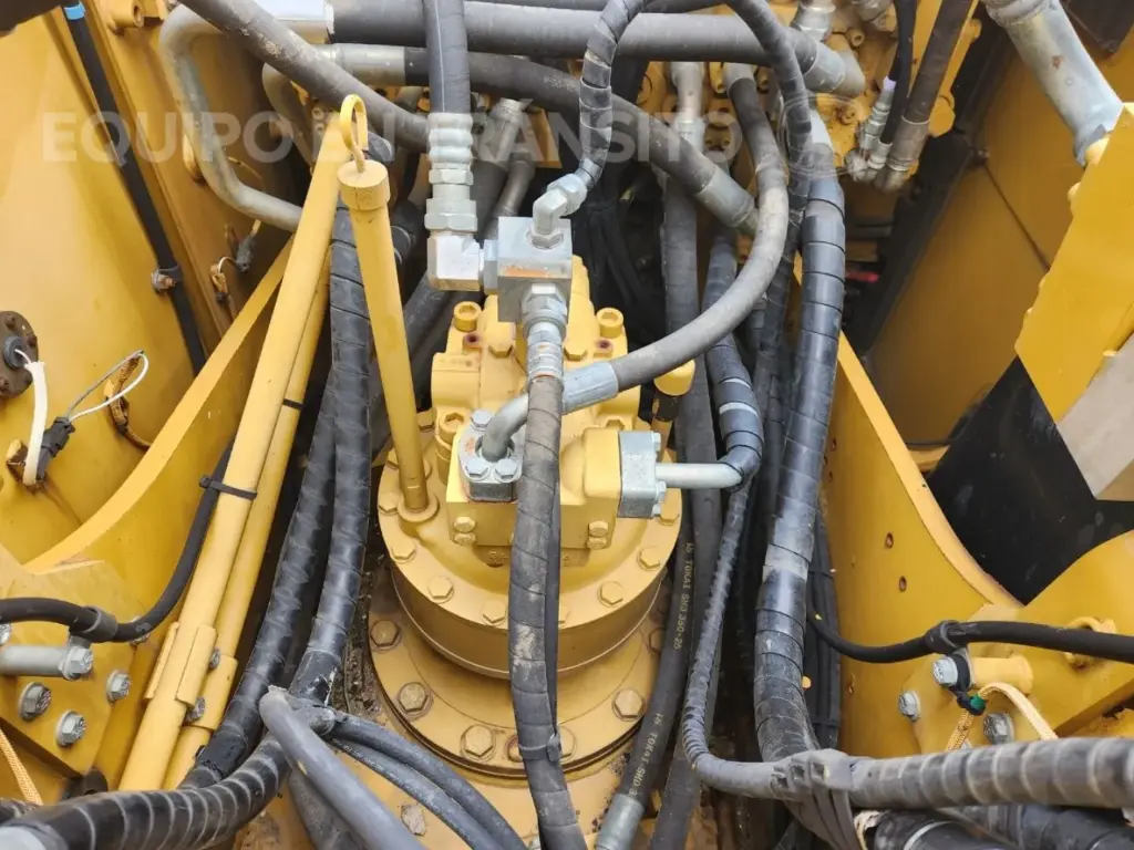 CAT 320D 8052 (11)_5_11zon.webp