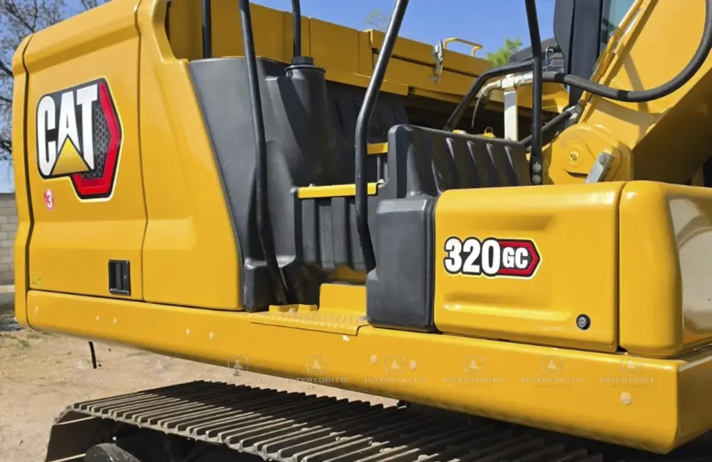 CAT 320GC 0872 (7)_14_11zon.webp