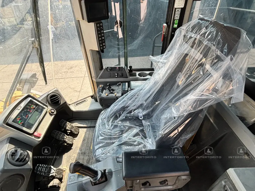 CAT 980M 0138 (14).webp