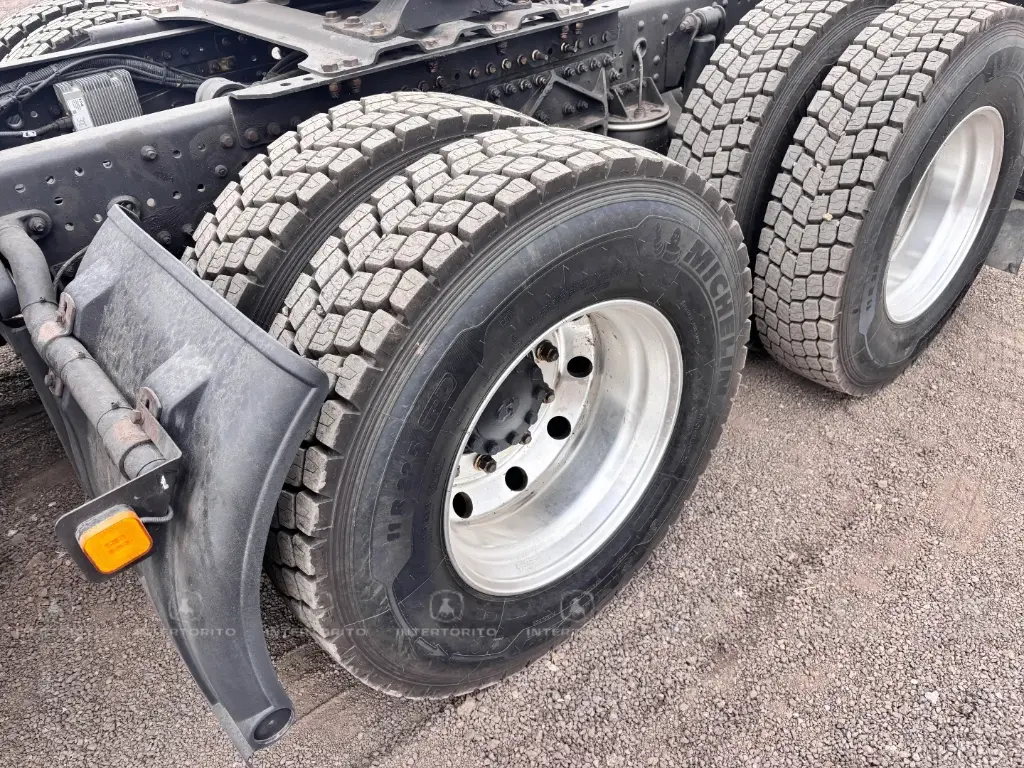 SHACMAN 3000 ROJO (10)_5_11zon.webp