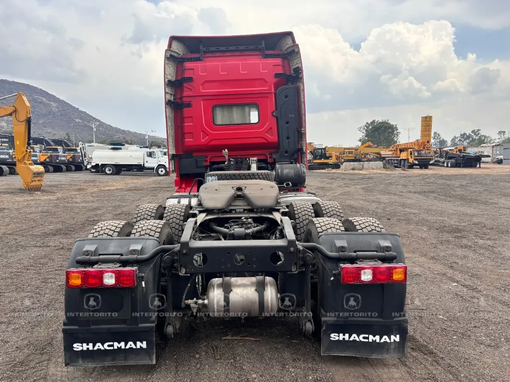SHACMAN 3000 ROJO (6)_1_11zon.webp