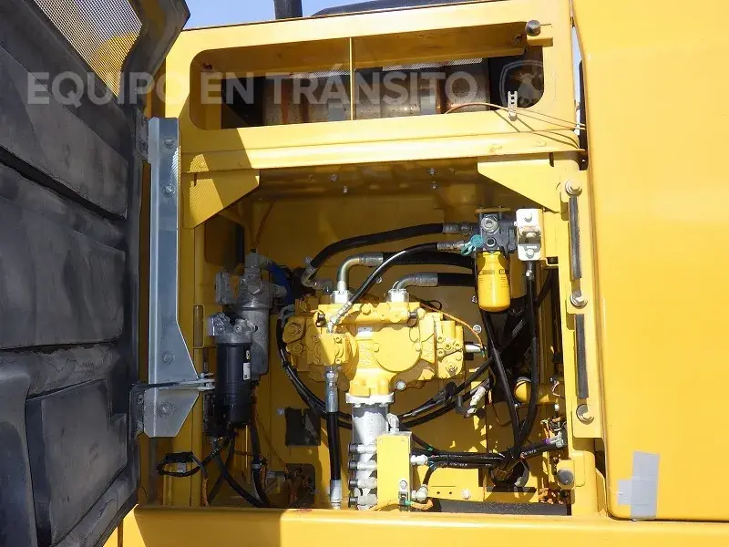 CAT 320E 4378 (12)_20_11zon.webp