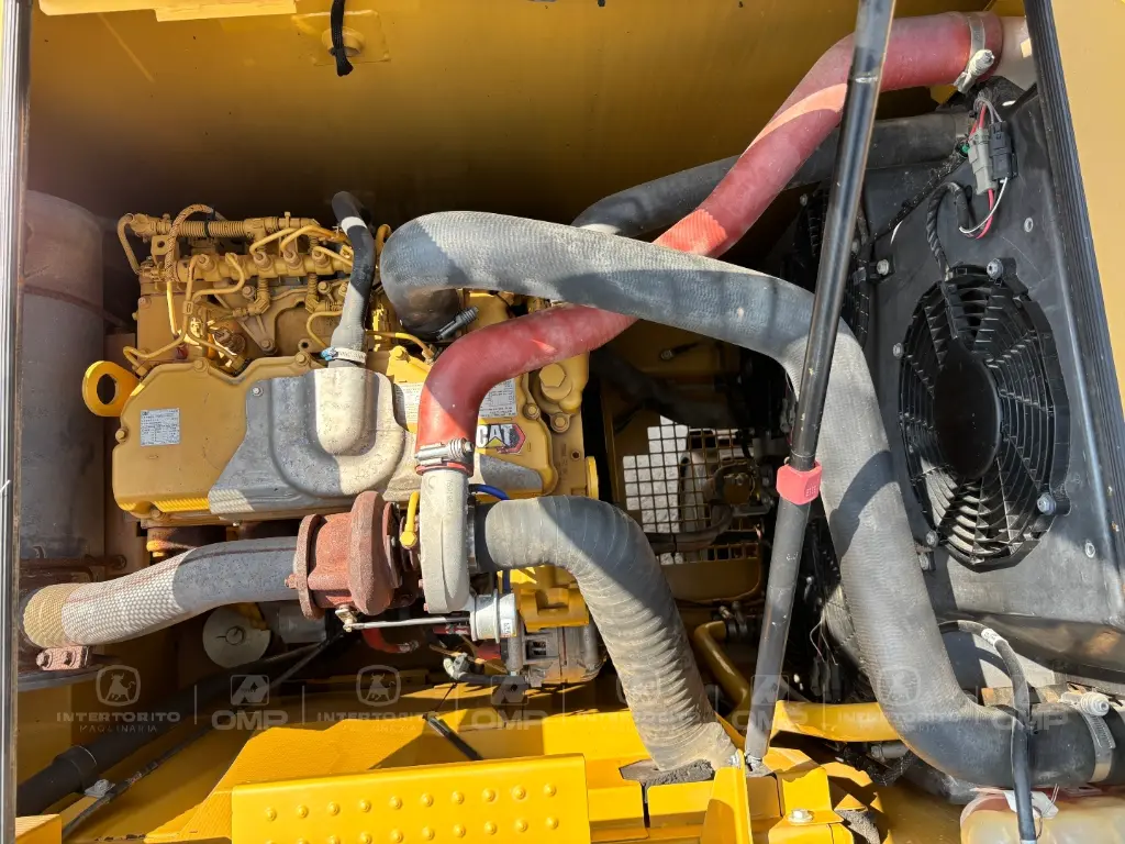 CAT 320GC 2436 (14).webp