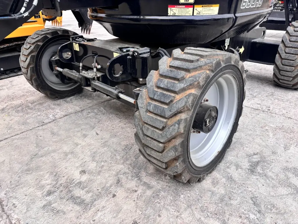 JLG 600AJ 6839 (9)_6_11zon.webp