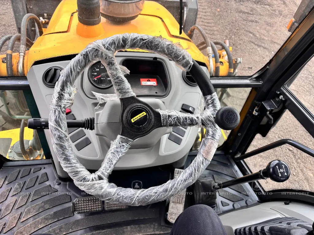 NEW HOLLAND B80C 7886 (13)_6_11zon.webp