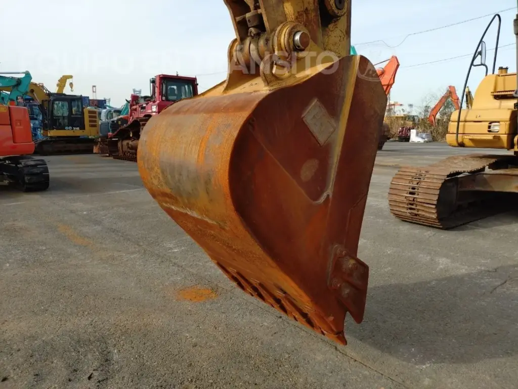 CAT 320D 5391 (10)_2_11zon.webp