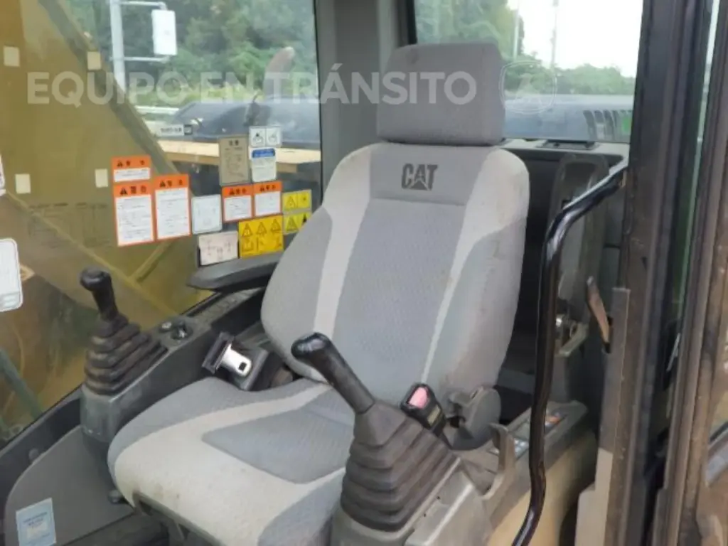 CAT 320DRR 1554 (22)_15_11zon.webp