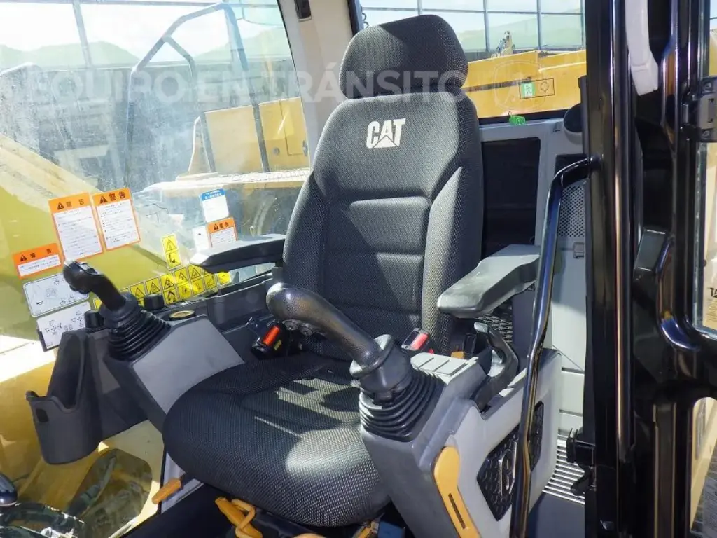 CAT 320 2617 (15)_14_11zon.webp