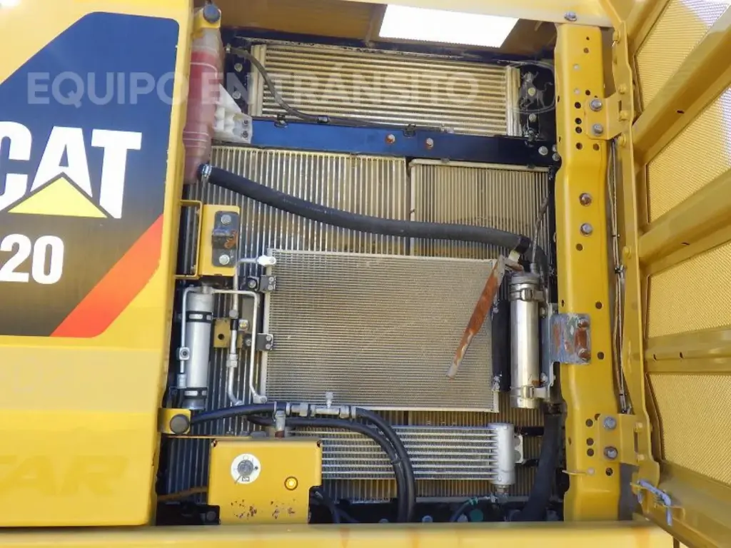 CAT 320 2617 (7)_6_11zon.webp