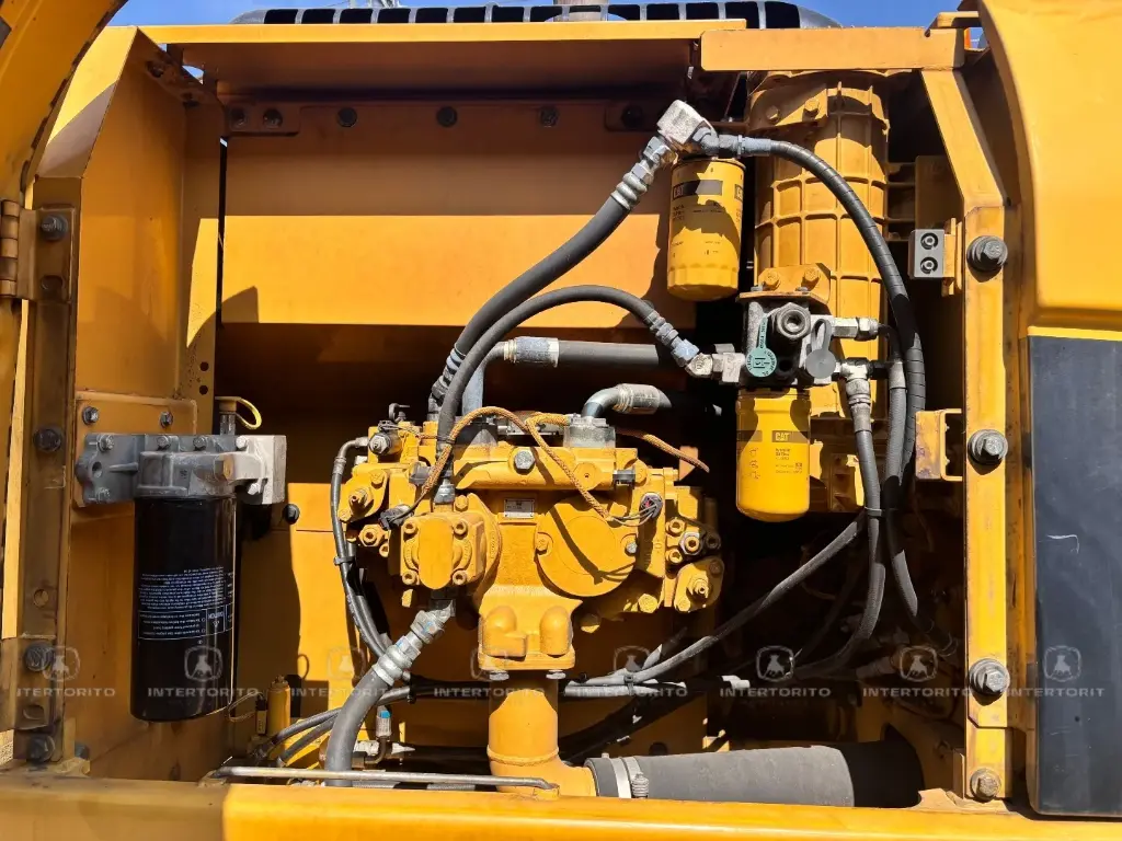 CAT 320D 7918 (3)_14_11zon.webp