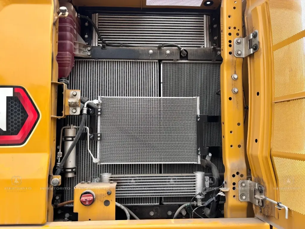 CAT 320GC 0180 (18)_12_11zon.webp