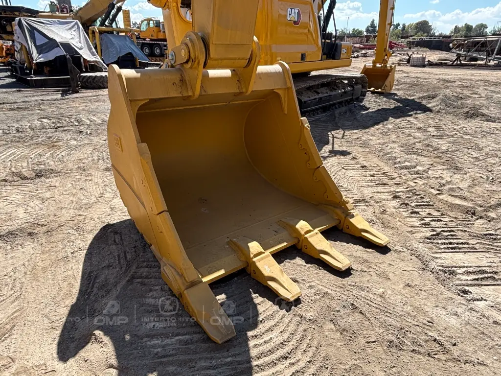 CAT 336 SIN USAR (9).webp