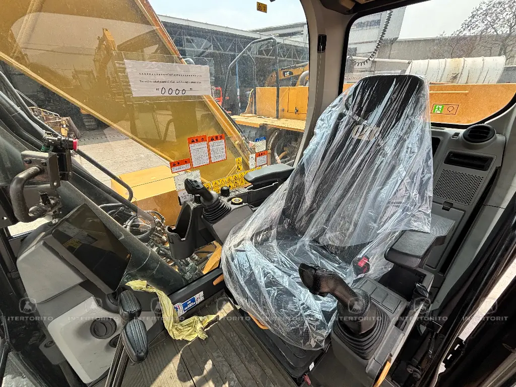 CAT 320 2617 (17).webp