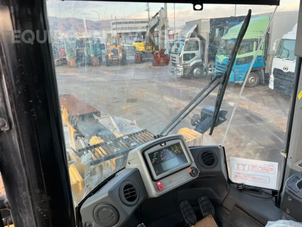 CAT 966M 0189 (16)_12_11zon.webp