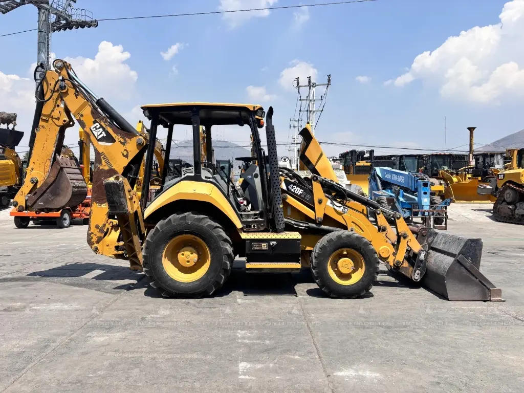 CAT 420F2 1149 (5)_1_11zon.webp