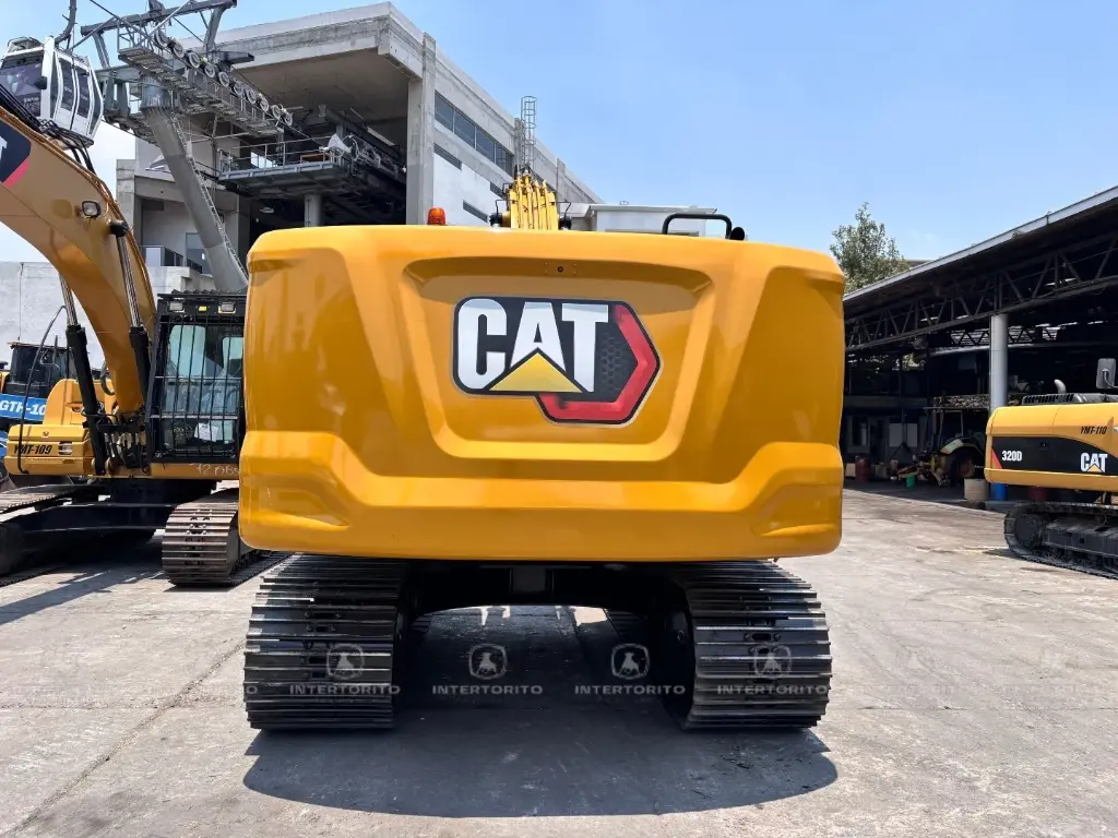 CAT 320 2617 (5)_17_11zon.webp