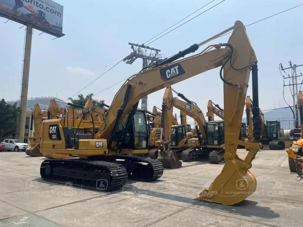 CAT 320 0415 (20).webp
