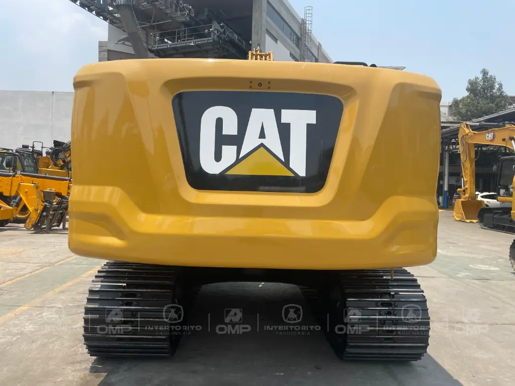 CAT 320 0415 (22).webp