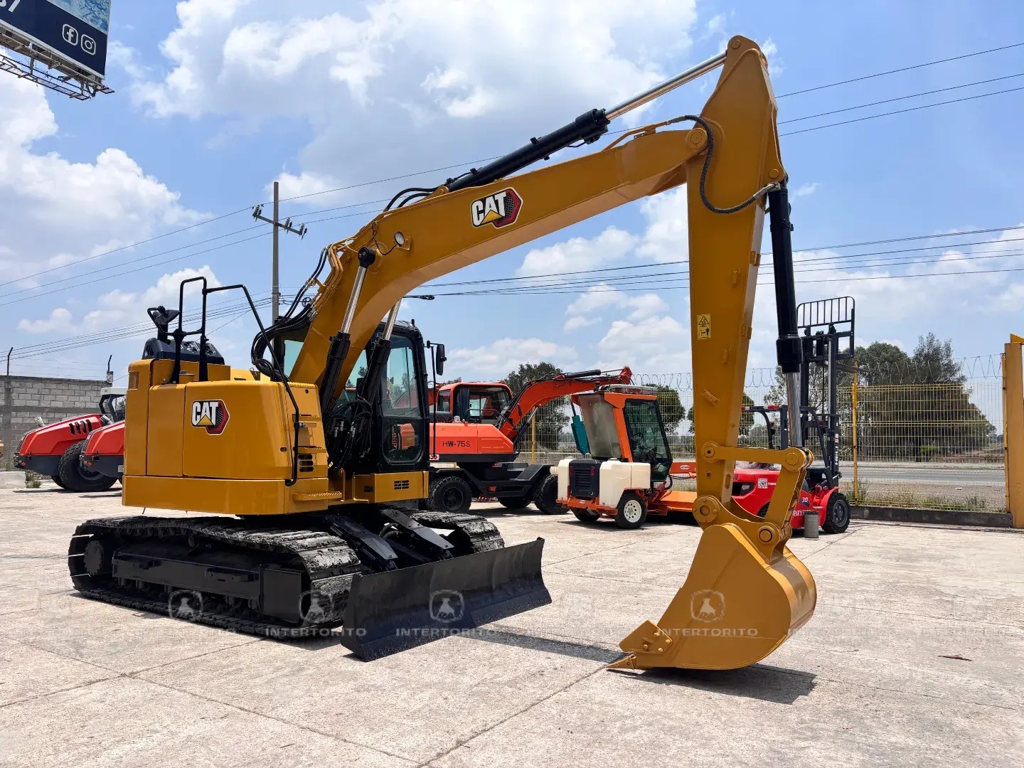 CAT 314ECR 1363 (8)_8_11zon.webp