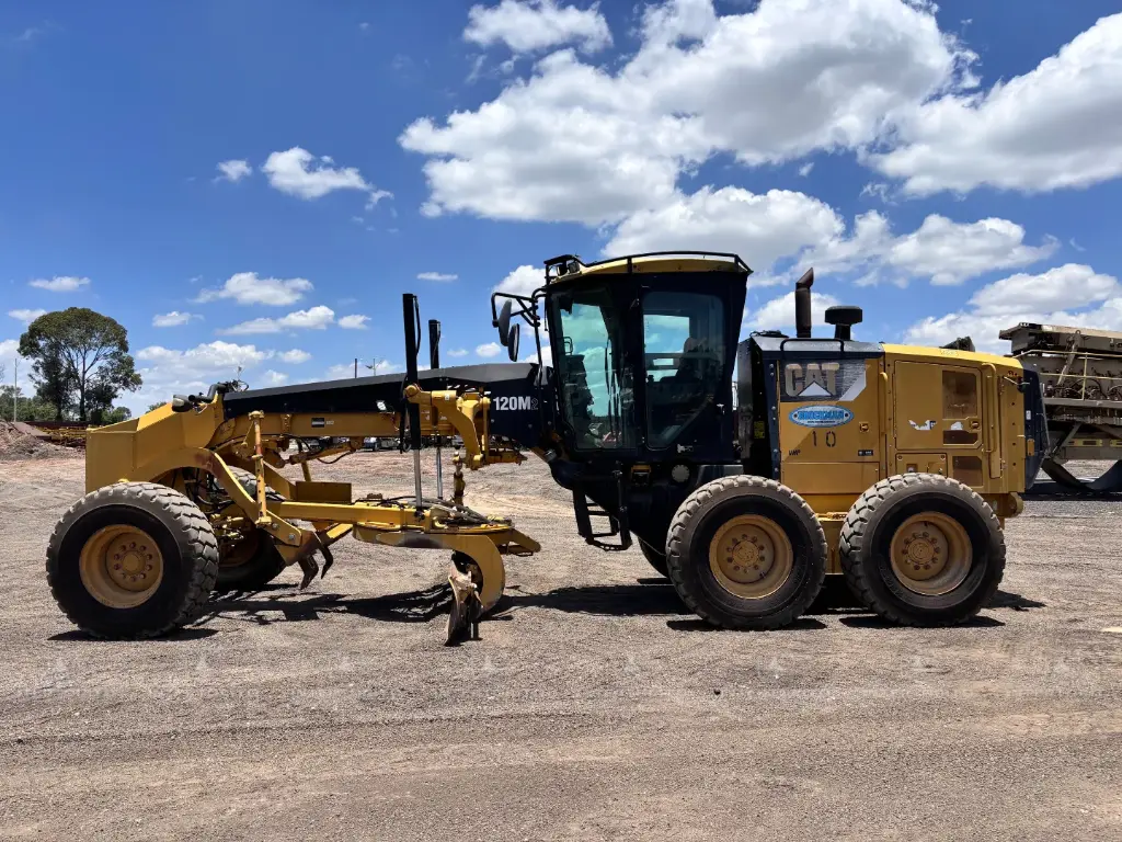 CAT 120M2 0100 (7)_3_11zon.webp