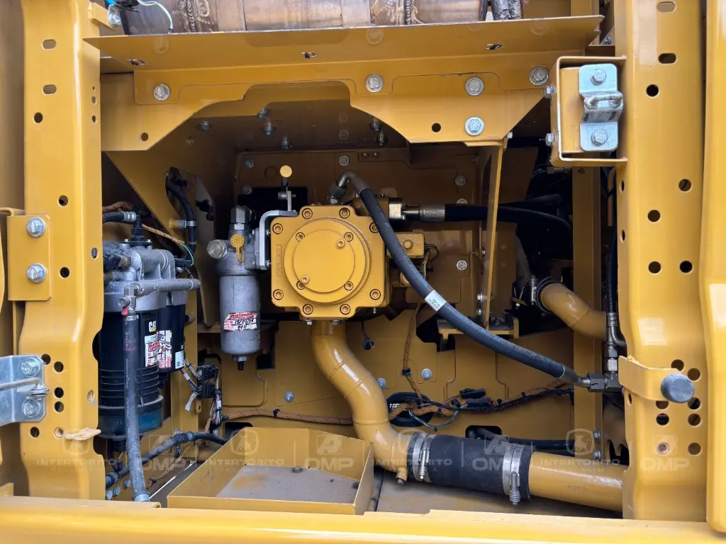 CAT 320 0454 (15).webp