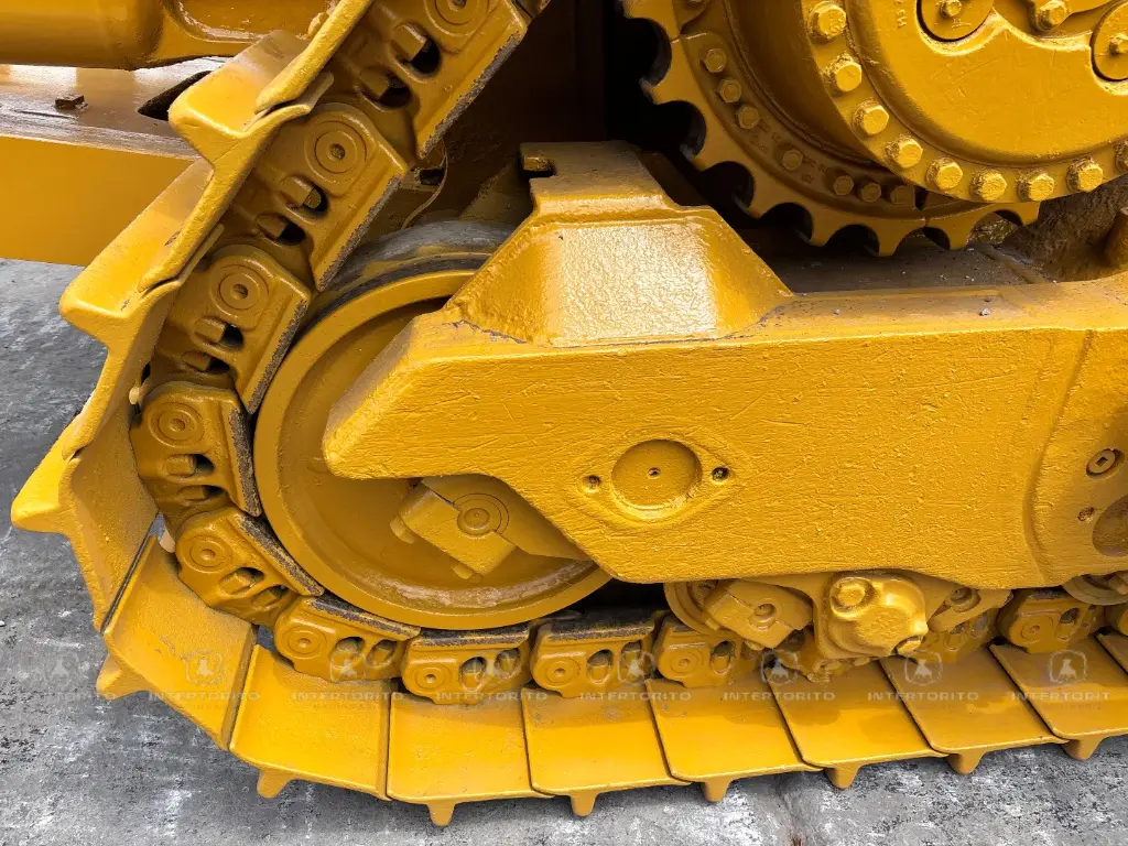 CAT D8T 1465 (13)_21_11zon.webp