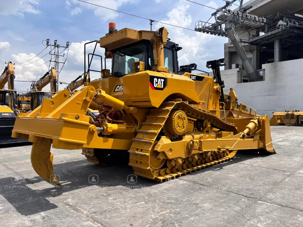CAT D8T 1465 (3)_11_11zon.webp