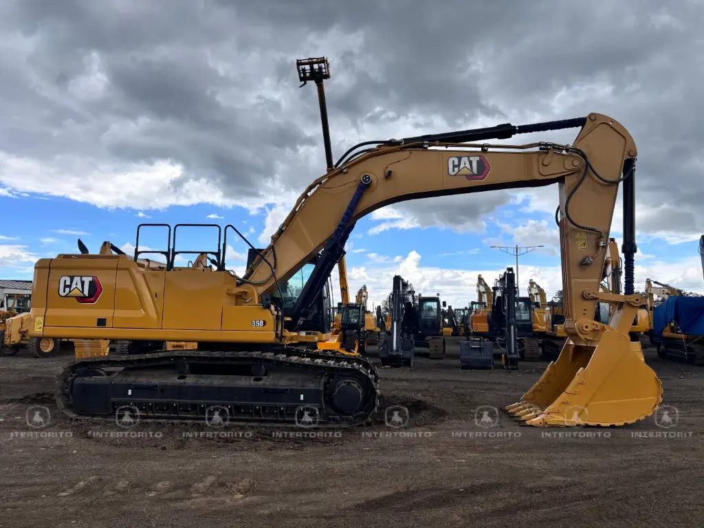 CAT 350 0103 (2)_18_11zon.webp