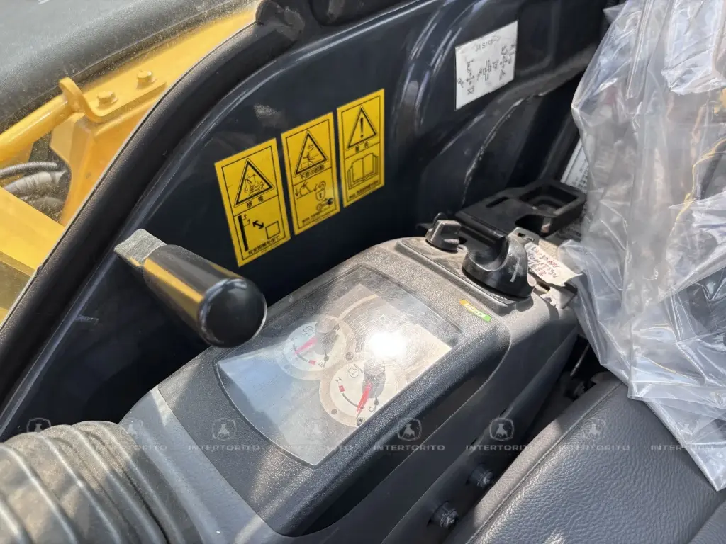 KOMATSU PC58UU (19)_13_11zon.webp